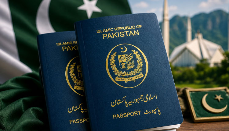 سب سے زیادہ بلیو پاسپورٹس بیوروکریٹس کے پاس ہیں ۔ طلال چوہدری