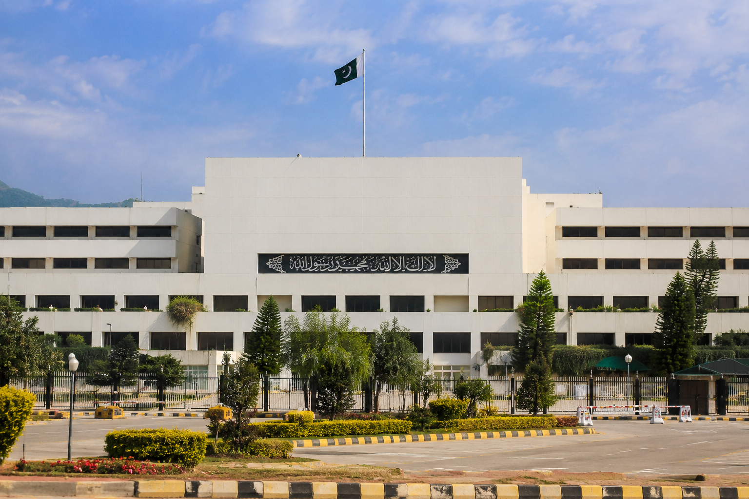 Pakistan’s Political History: Is Martial Law Ever the Solution?