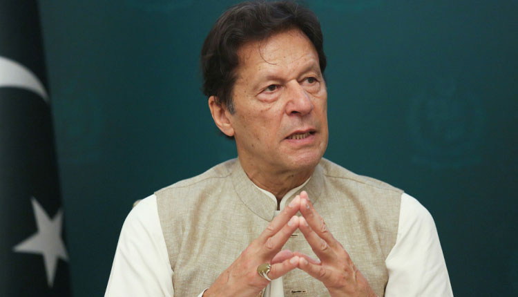 عمران خان کے حقوق کی خلاف ورزی ہو رہی ہے ۔ مشتاق احمد