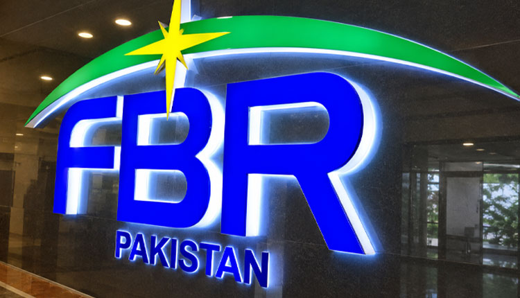 ایف بی آر کا سرکاری گاڑیوں کے ایندھن میں 50 فیصد کمی کا فیصلہ نافذ کرنے کا حکم
